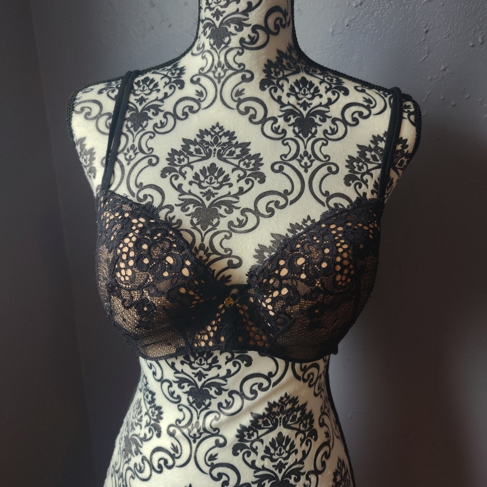 Victoria Secret Bra